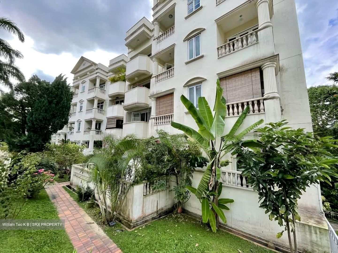La Suisse (D11), Condominium #577990551